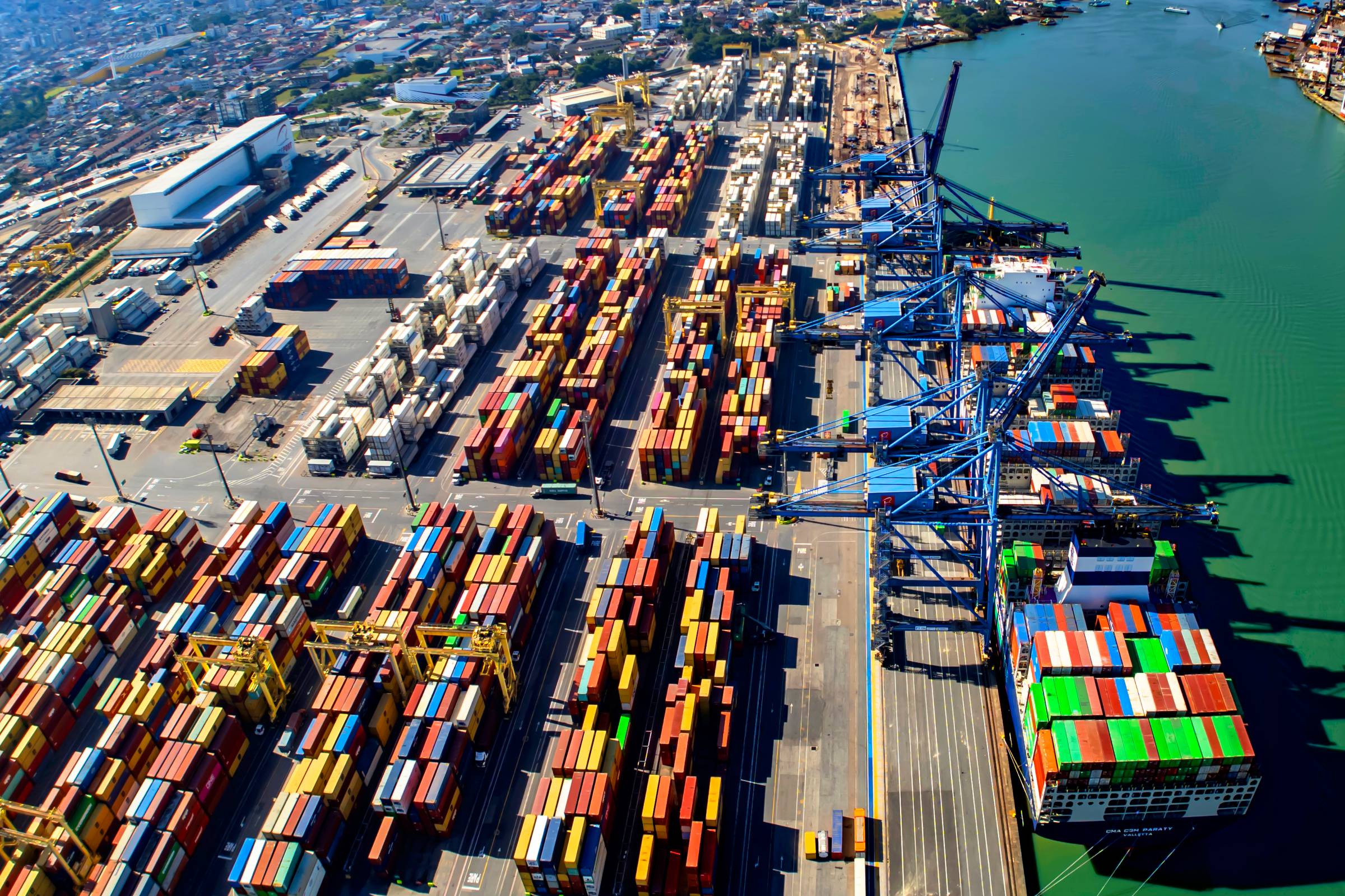 Capacidade portuária brasileira para exportação está em uso, diz consultoria
